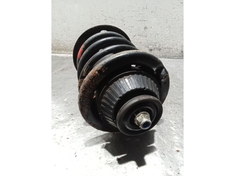 Recambio de amortiguador delantero izquierdo para ford mondeo i turnier (bnp) 1.8 td referencia OEM IAM 93BB18045BJ  