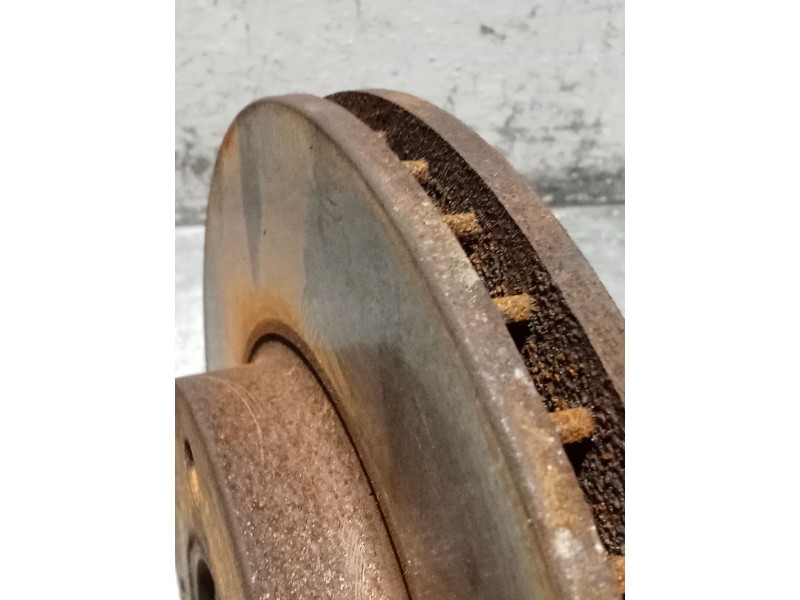 Recambio de disco freno delantero para ford mondeo i turnier (bnp) 1.8 td referencia OEM IAM   