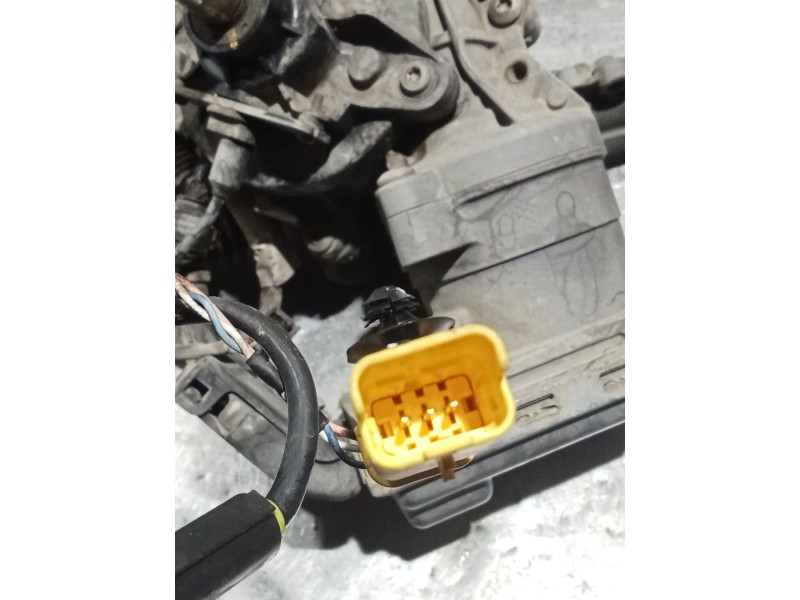 Recambio de cremallera direccion para peugeot partner furgoneta/monovolumen (k9) 1.6 bluehdi 75 referencia OEM IAM 680000821200 