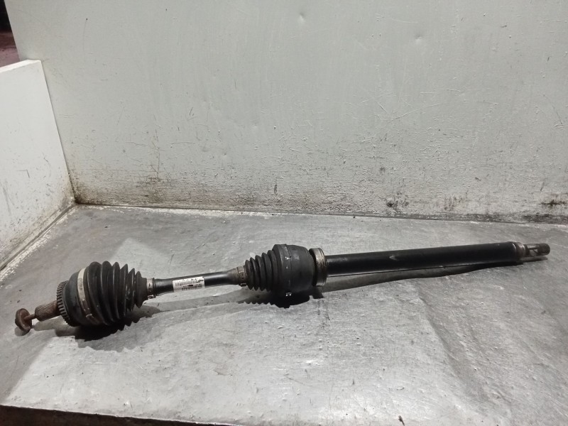 Recambio de transmision delantera derecha para volvo s80 berlina 2.4 d referencia OEM IAM P8689207  