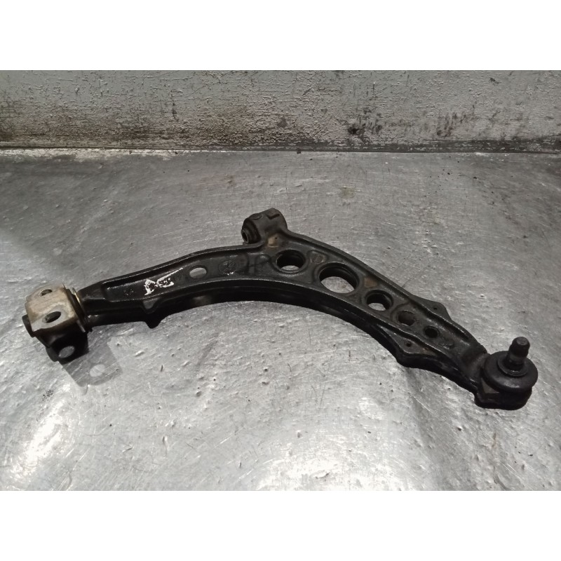 Recambio de brazo suspension inferior delantero derecho para fiat punto (176_) 1.7 td referencia OEM IAM   