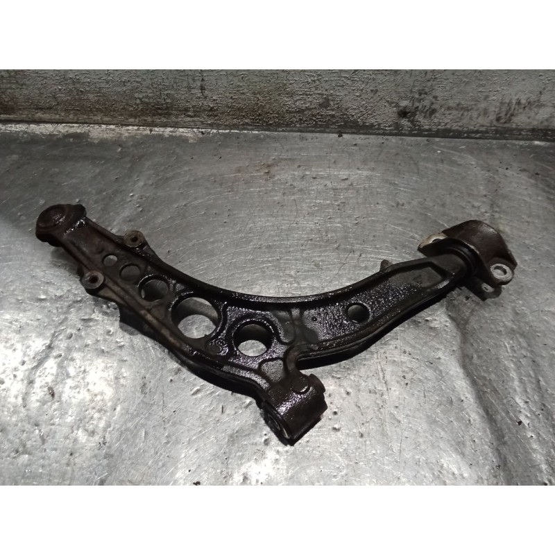 Recambio de brazo suspension inferior delantero izquierdo para fiat punto (176_) 1.7 td referencia OEM IAM   