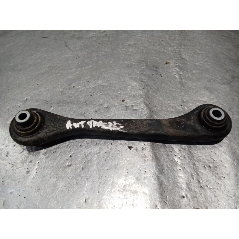 Recambio de brazo suspension inferior trasero derecho para volkswagen touran (1t1) 2.0 tdi referencia OEM IAM   ANTERIOR