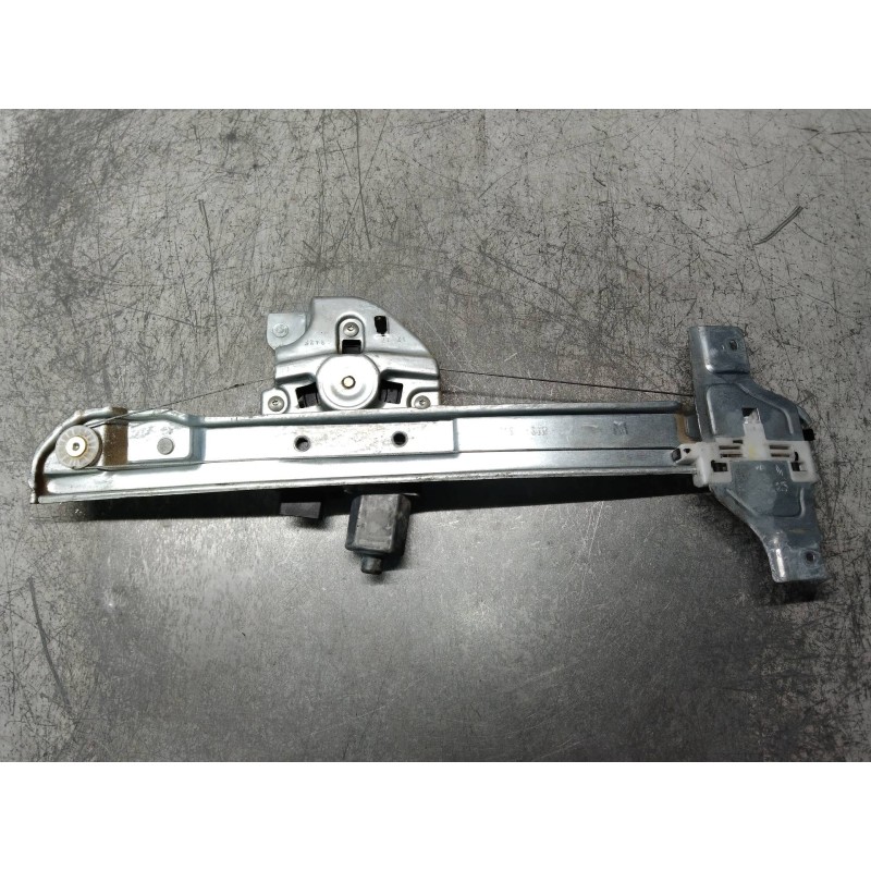 Recambio de elevalunas delantero izquierdo para peugeot 2008 (--.2013) 1.2 16v vti referencia OEM IAM 9816401780 0130822969 5P