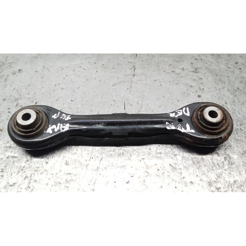 Recambio de brazo suspension superior trasero derecho para bmw 1 (e87) 116 i referencia OEM IAM 3332676542508 10353212 05