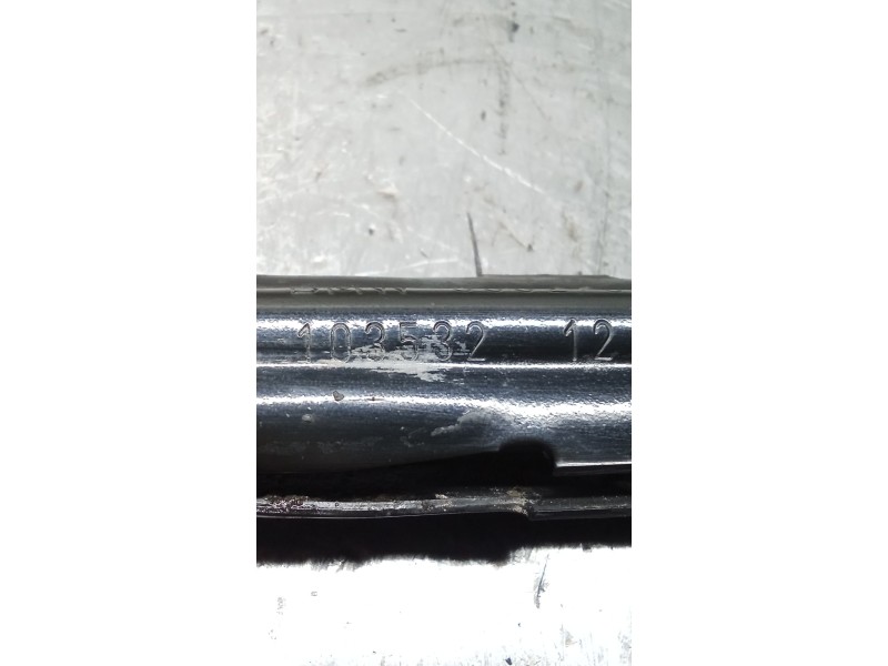 Recambio de brazo suspension superior trasero derecho para bmw 1 (e87) 116 i referencia OEM IAM 3332676542508 10353212 05