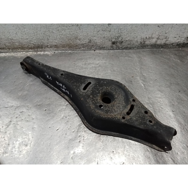 Recambio de brazo suspension inferior trasero izquierdo para volkswagen touran (1t1) 2.0 tdi referencia OEM IAM   