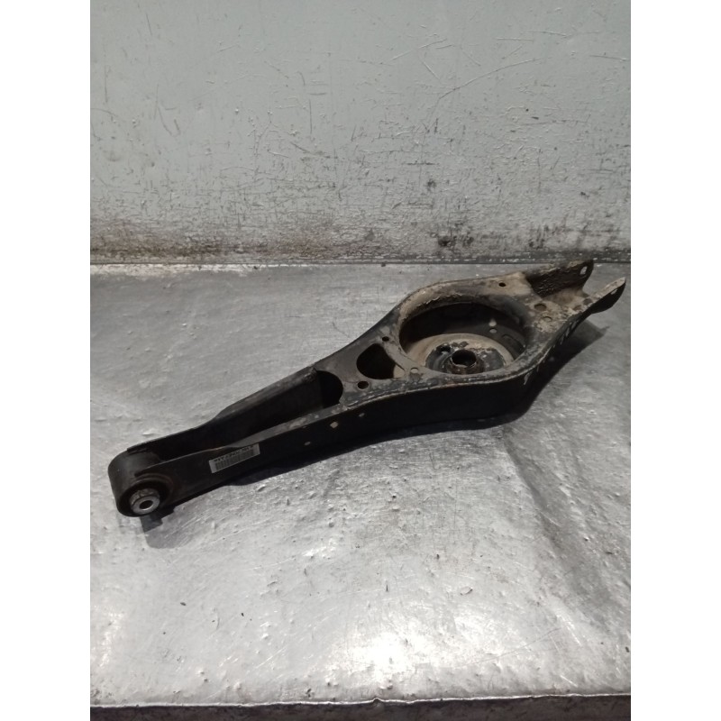 Recambio de brazo suspension inferior trasero derecho para volkswagen touran (1t1) 2.0 tdi referencia OEM IAM   