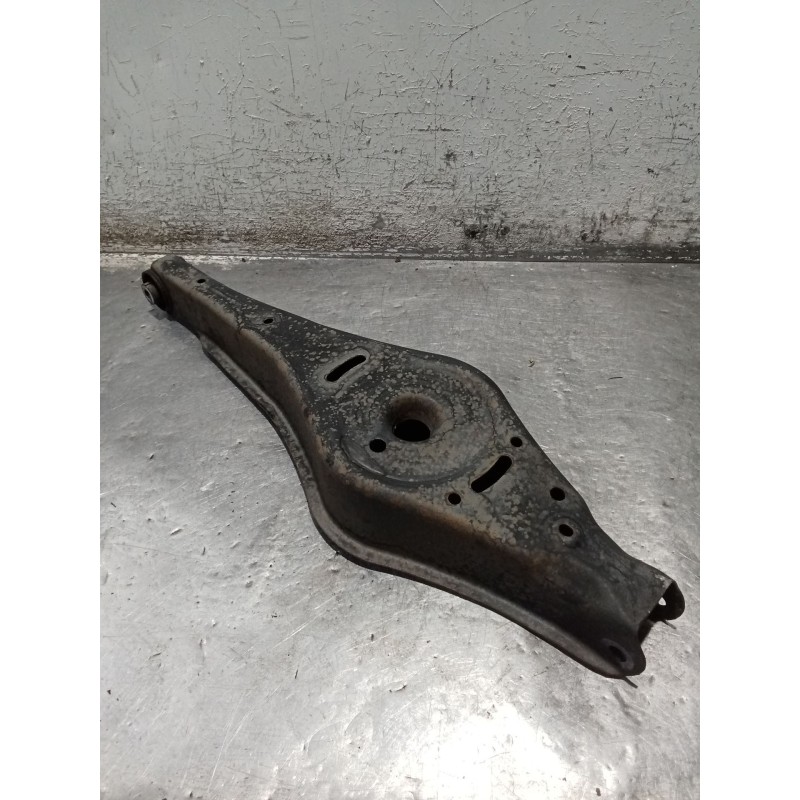 Recambio de brazo suspension inferior trasero derecho para volkswagen touran (1t1) 2.0 tdi referencia OEM IAM   