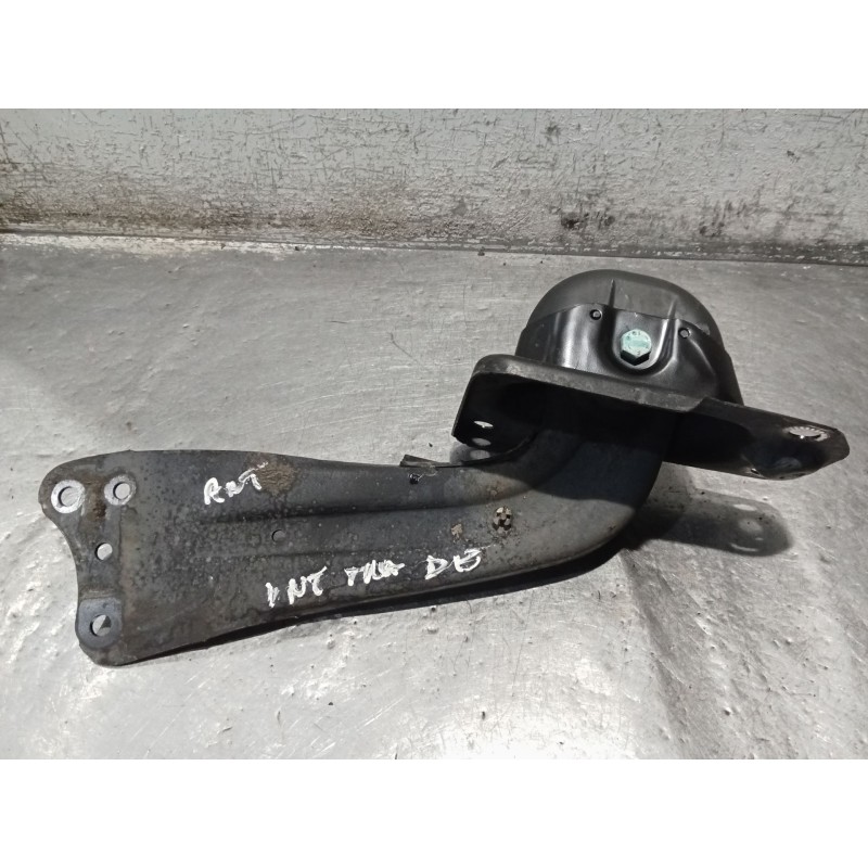 Recambio de brazo suspension inferior trasero derecho para volkswagen touran (1t1) 2.0 tdi referencia OEM IAM   ANTERIOR