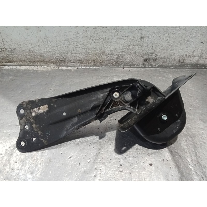 Recambio de brazo suspension inferior trasero derecho para volkswagen touran (1t1) 2.0 tdi referencia OEM IAM   ANTERIOR