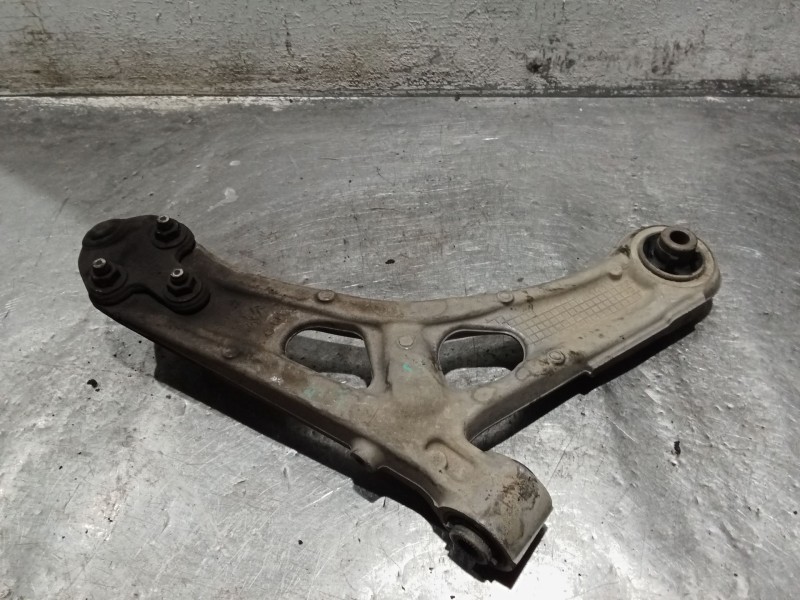 Recambio de brazo suspension inferior delantero izquierdo para peugeot partner furgoneta/monovolumen (k9) 1.6 bluehdi 75 referen