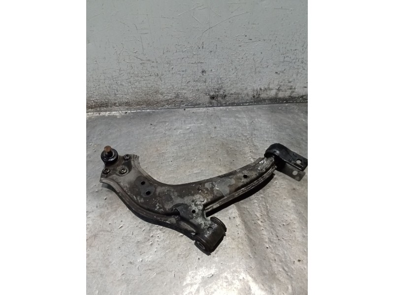 Recambio de brazo suspension inferior delantero izquierdo para citroën xsara (n1) 2.0 hdi 90 referencia OEM IAM   