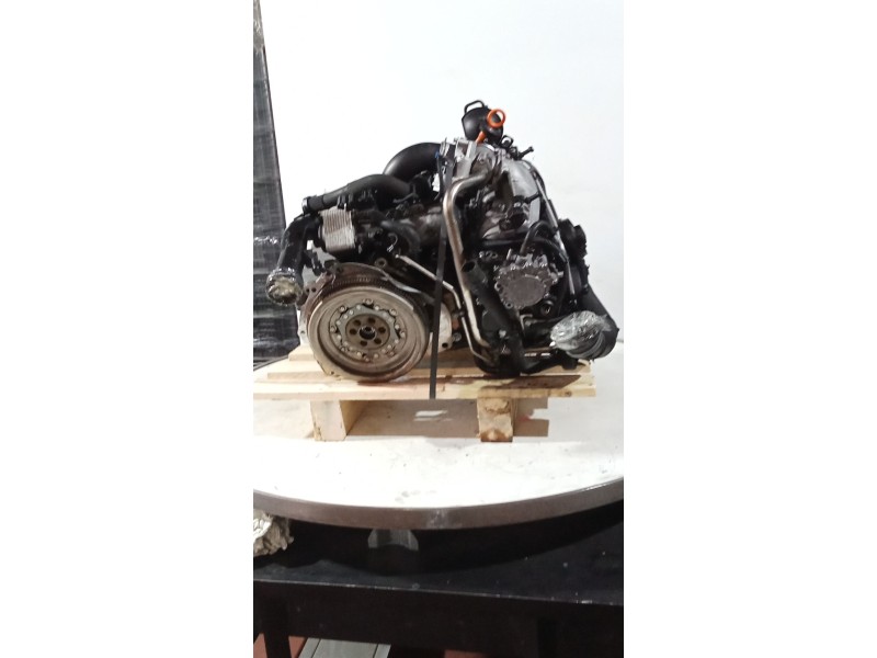 Recambio de motor completo para volkswagen touran (1t1) 2.0 tdi referencia OEM IAM BKD BOSCH 900087