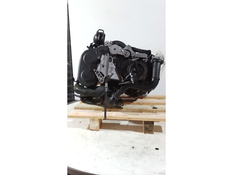 Recambio de motor completo para volkswagen touran (1t1) 2.0 tdi referencia OEM IAM BKD BOSCH 900087