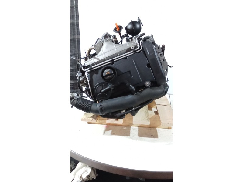Recambio de motor completo para volkswagen touran (1t1) 2.0 tdi referencia OEM IAM BKD BOSCH 900087