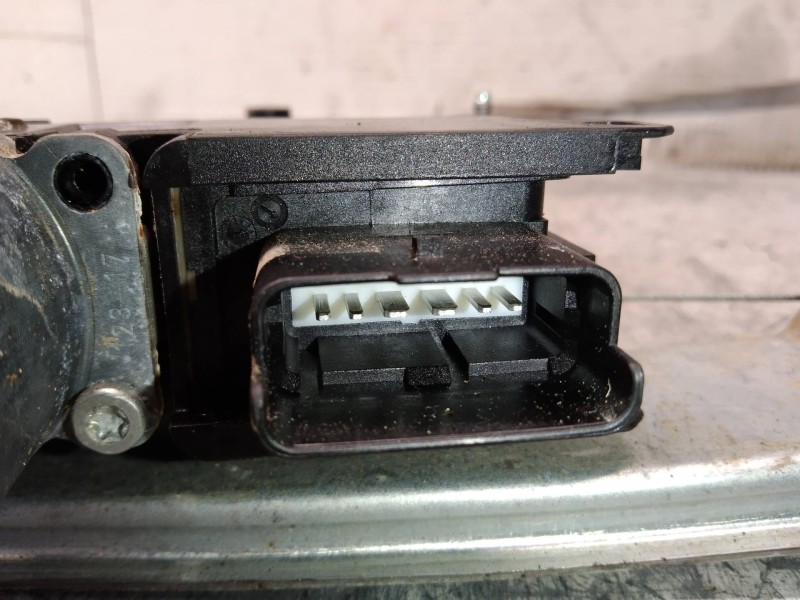 Recambio de elevalunas delantero izquierdo para peugeot 2008 (--.2013) 1.2 16v vti referencia OEM IAM 9816401780 0130822969 5P