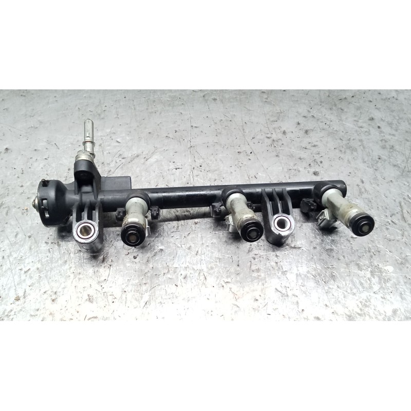 Recambio de rampa inyectora para toyota yaris (_p9_) 1.0 vvt-i (ksp90_) referencia OEM IAM 238140Q010A  11