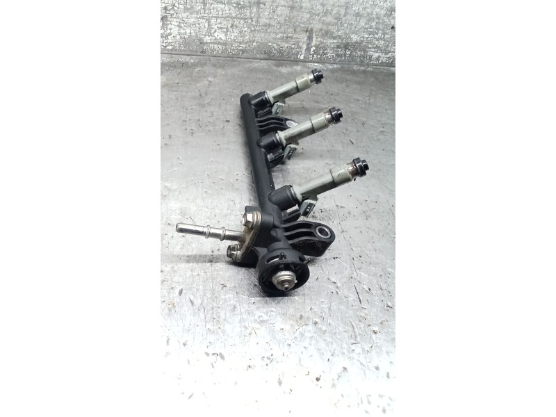 Recambio de rampa inyectora para toyota yaris (_p9_) 1.0 vvt-i (ksp90_) referencia OEM IAM 238140Q010A  11
