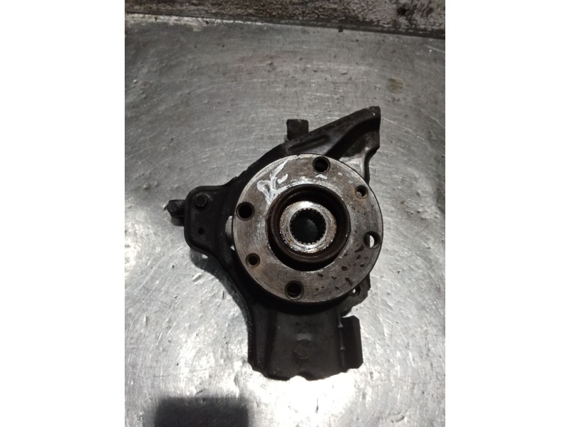 Recambio de mangueta delantera derecha para fiat punto (176_) 1.7 td referencia OEM IAM   