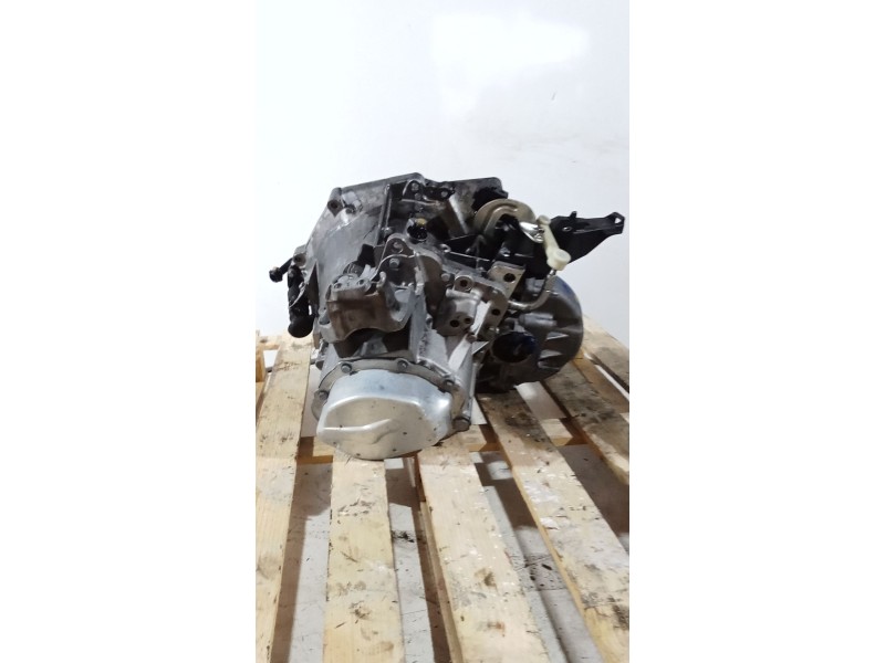 Recambio de caja cambios para peugeot partner furgoneta/monovolumen (k9) 1.6 bluehdi 75 referencia OEM IAM 20ET58 5V 8230961B