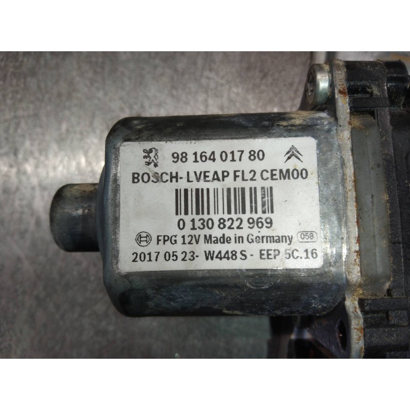 Recambio de elevalunas delantero izquierdo para peugeot 2008 (--.2013) 1.2 16v vti referencia OEM IAM 9816401780 0130822969 5P