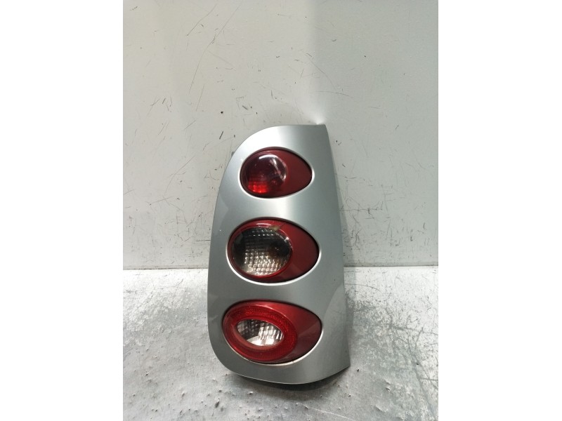 Recambio de piloto trasero derecho para smart coupe básico (45kw) referencia OEM IAM  VER FOTOS 