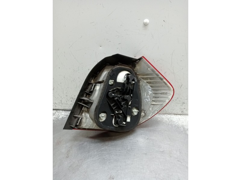 Recambio de piloto trasero izquierdo para bmw 1 (e87) 116 i referencia OEM IAM   