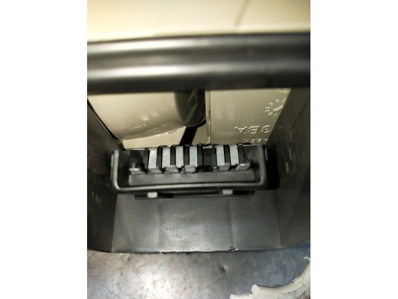 Recambio de piloto trasero izquierdo para ford mondeo i turnier (bnp) 1.8 td referencia OEM IAM   