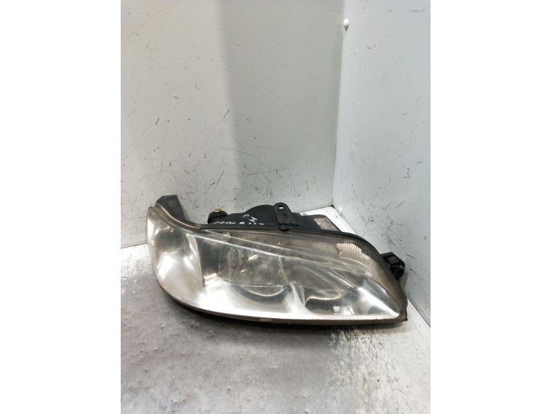 Recambio de faro derecho para peugeot 306 hatchback (7a, 7c, n3, n5) 1.6 referencia OEM IAM 88203989  