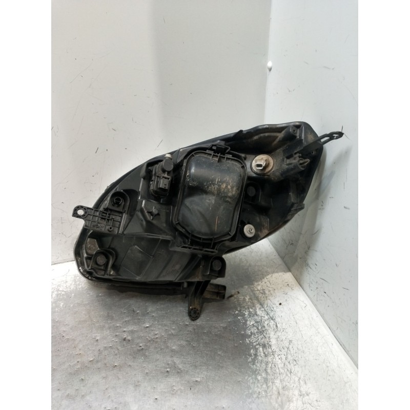 Recambio de faro derecho para renault kangoo / grand kangoo ii (kw0/1_) 1.5 dci 75 (kw07, kw10, kw04) referencia OEM IAM   