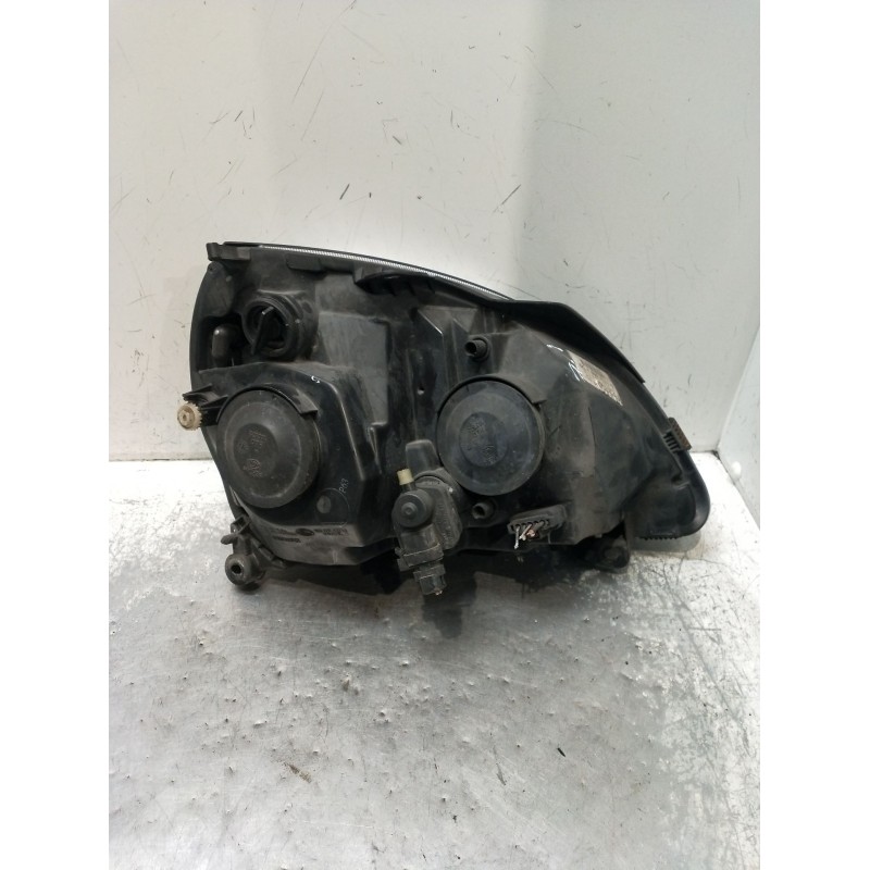 Recambio de faro izquierdo para renault clio ii (bb_, cb_) 1.5 dci (b/cb07) referencia OEM IAM 7701054058H VER FOTOS 