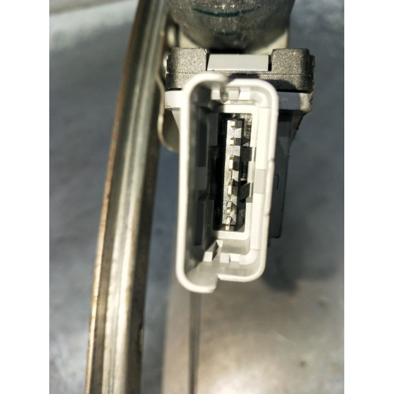 Recambio de elevalunas delantero izquierdo para citroën c3 i (fc_, fn_) 1.4 hdi referencia OEM IAM 400619 5P 