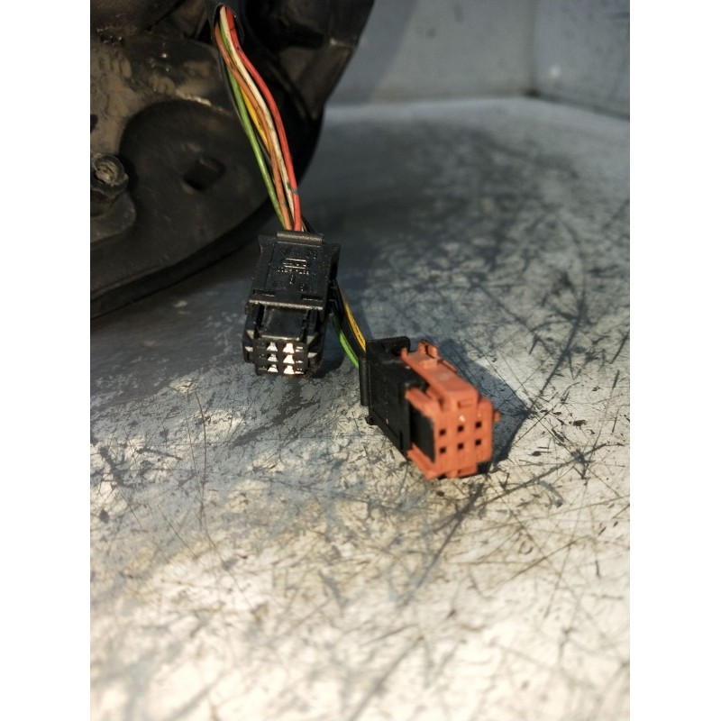 Recambio de retrovisor izquierdo para citroën c3 i (fc_, fn_) 1.4 hdi referencia OEM IAM  ELÉCTRICO 