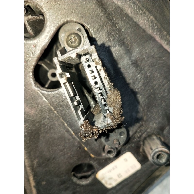 Recambio de retrovisor derecho para renault clio ii (bb_, cb_) 1.5 dci (b/cb07) referencia OEM IAM ELÉCTRICO  