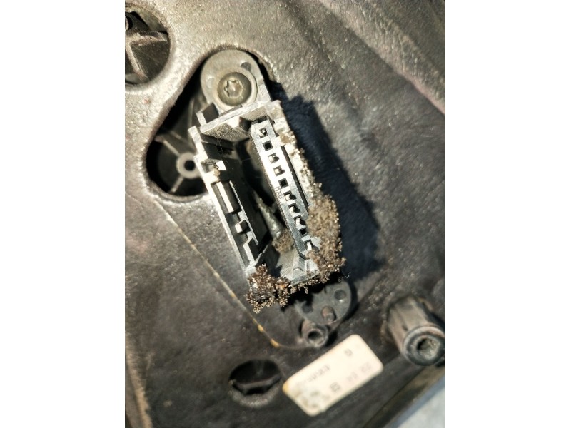 Recambio de retrovisor derecho para renault clio ii (bb_, cb_) 1.5 dci (b/cb07) referencia OEM IAM ELÉCTRICO  