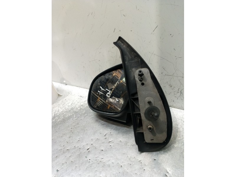 Recambio de retrovisor izquierdo para renault kangoo / grand kangoo ii (kw0/1_) 1.5 dci 75 (kw07, kw10, kw04) referencia OEM IAM