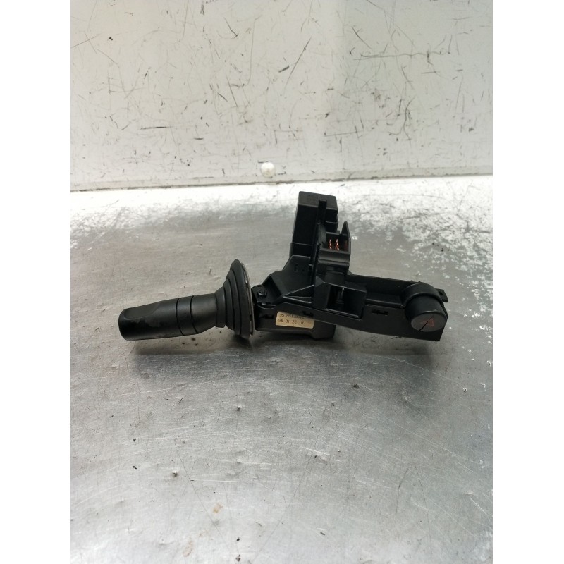 Recambio de mando luces para ford mondeo i turnier (bnp) 1.8 td referencia OEM IAM 93AG13350AB  