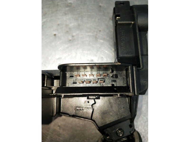 Recambio de mando luces para ford mondeo i turnier (bnp) 1.8 td referencia OEM IAM 93AG13350AB  