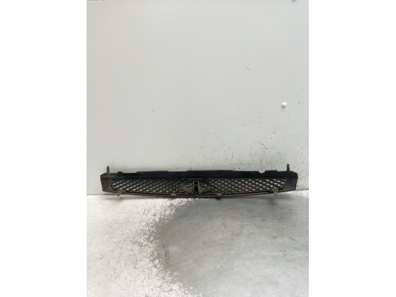 Recambio de rejilla delantera para ford fiesta v (jh_, jd_) 1.4 tdci referencia OEM IAM   