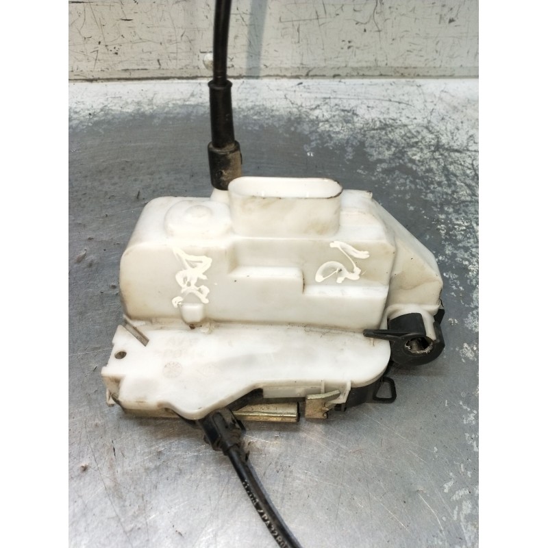 Recambio de motor cierre centralizado delantero izquierdo para citroën c3 i (fc_, fn_) 1.4 hdi referencia OEM IAM 46982900 5P 