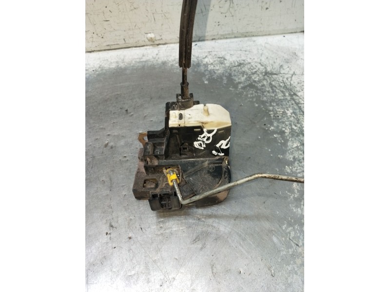 Recambio de motor cierre centralizado delantero izquierdo para renault clio ii (bb_, cb_) 1.5 dci (b/cb07) referencia OEM IAM  3