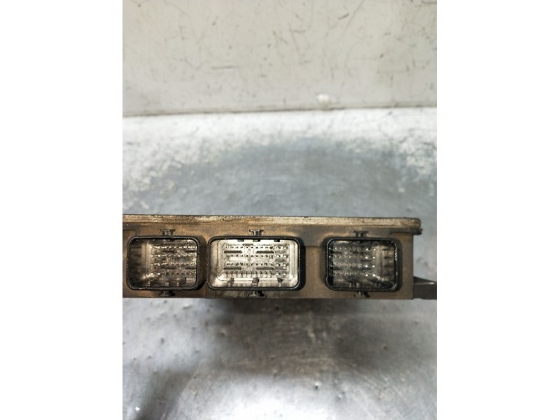 Recambio de centralita motor uce para renault clio ii (bb_, cb_) 1.5 dci (b/cb07) referencia OEM IAM 8200206670 0035861 80925M