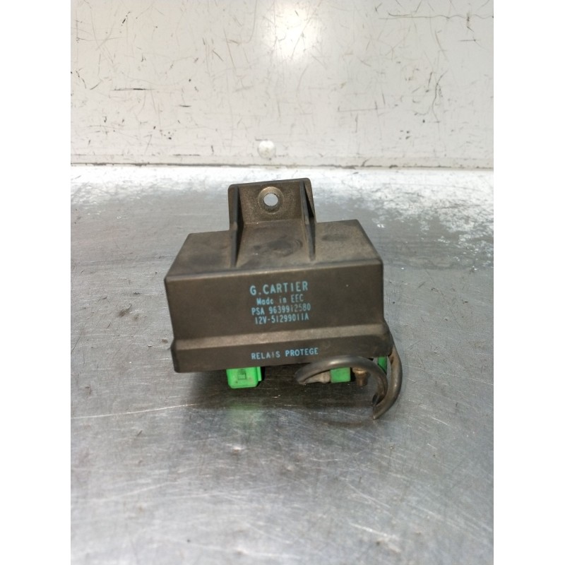 Recambio de caja precalentamiento para citroën saxo (s0, s1) 1.5 d referencia OEM IAM 9639912580 512990IIA 