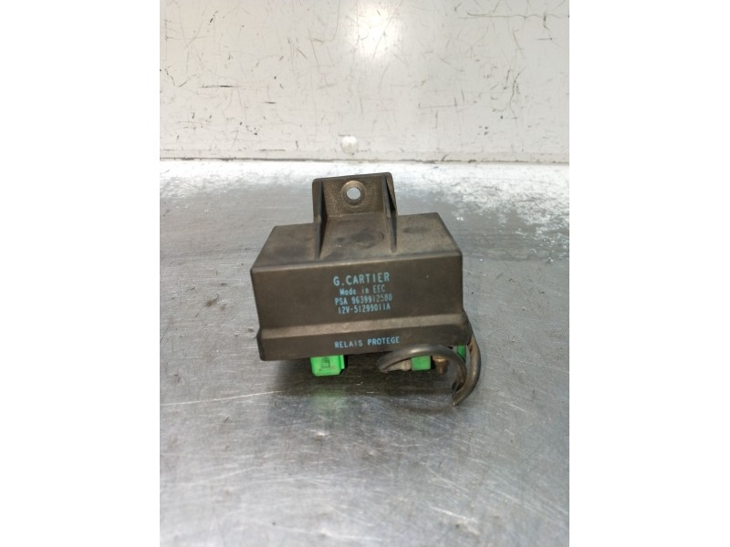 Recambio de caja precalentamiento para citroën saxo (s0, s1) 1.5 d referencia OEM IAM 9639912580 512990IIA 