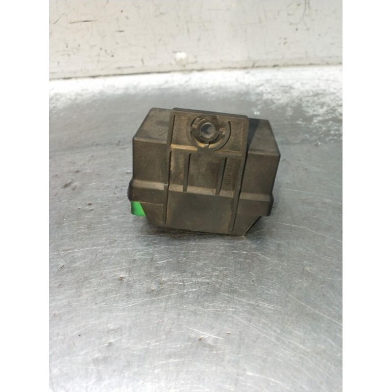 Recambio de caja precalentamiento para citroën saxo (s0, s1) 1.5 d referencia OEM IAM 9639912580 512990IIA 