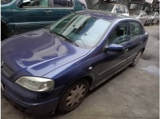 opel astra g berlina del año 2001
