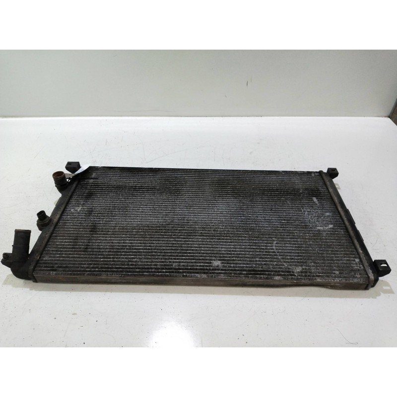 Recambio de radiador agua para opel movano furgón corto 2.8t referencia OEM IAM 09111216  