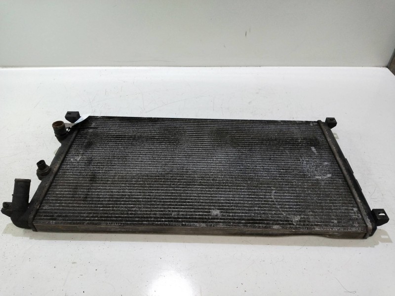 Recambio de radiador agua para opel movano furgón corto 2.8t referencia OEM IAM 09111216  