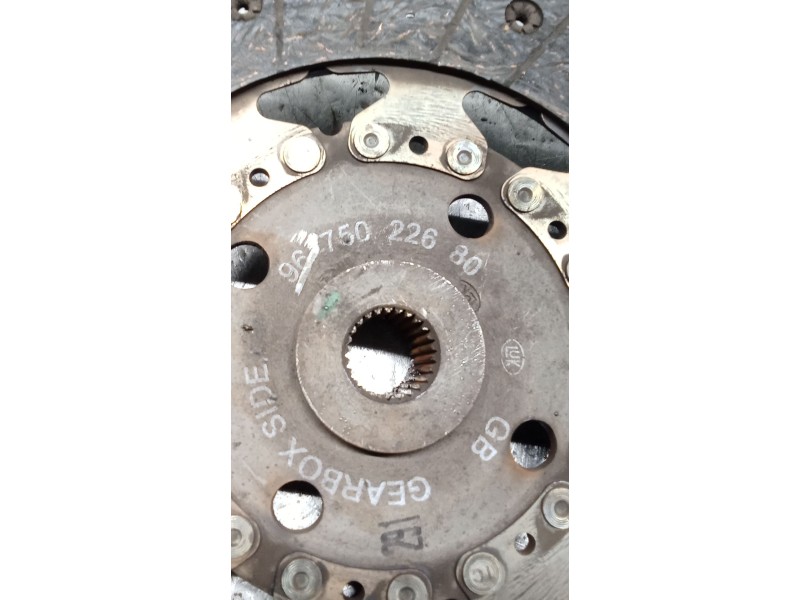 Recambio de kit embrague para citroën c4 lim. seduction referencia OEM IAM 9675022680  10